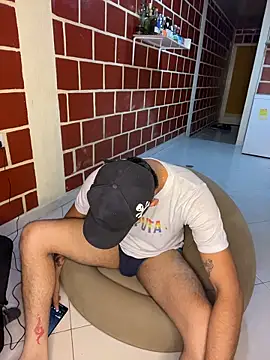 Živý XXX chat Max_Zambler
