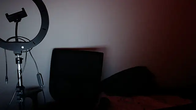 Amelie_Fontaine's Live XXX Chat
