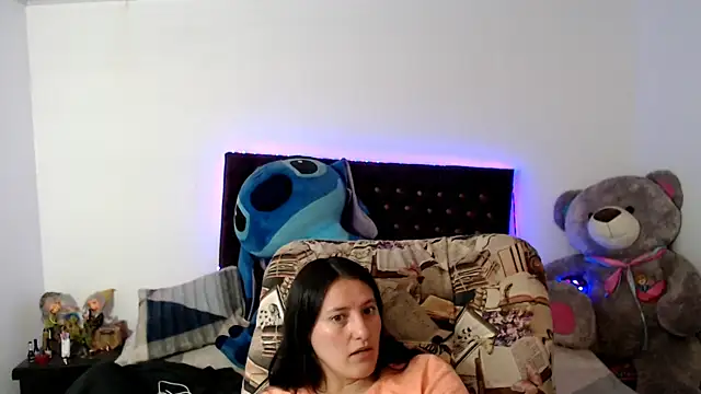 Lorenahot_06's Live XXX Chat