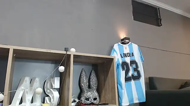 Mickyta élő XXX-chatje