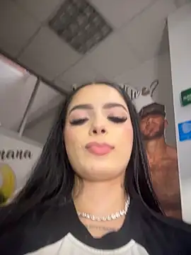 BustyAngelXXX's Live XXX Chat