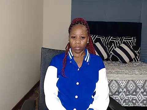 QUEENMANDYY 现场XXX聊天
