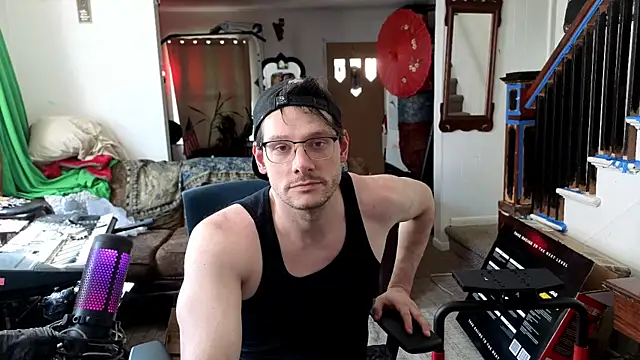 MasterDaddyCool Live XXX-chat
