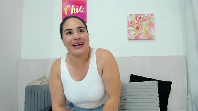 دردشة Gaby_Taylor الجنسية المباشرة