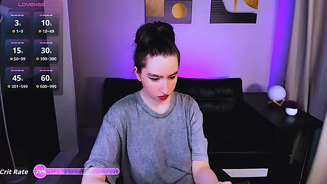 Lily_xBabe: онлайн-секс-чат