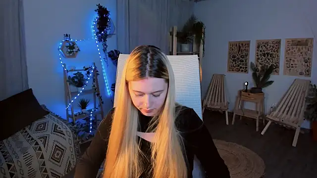 XXX chat uživo modela CelestineMauriac