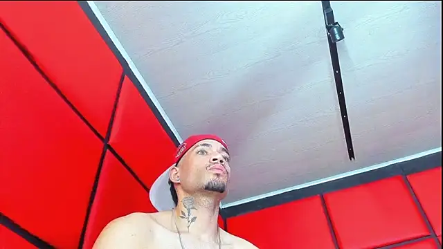 Chat XXX ao vivo de Daniel_huge22