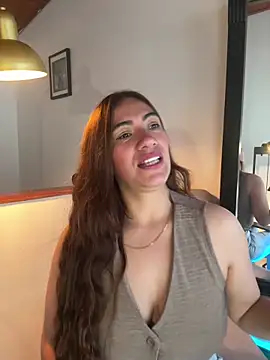 دردشة emmily_d الجنسية المباشرة