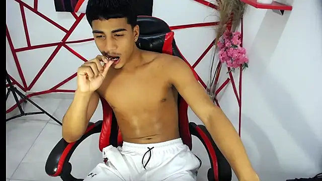 oliver-parker's Live XXX Chat