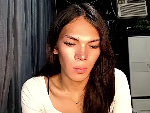GORGEOUS_CARMEE Chat XXX in diretta