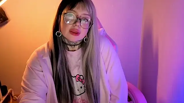 Chiibis' Live XXX Chat