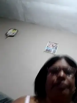 mileesha: απευθείας συνομιλία ΧΧΧ