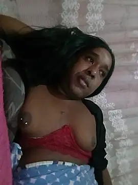 Chat +18 de Hellentrans24 ao vivo