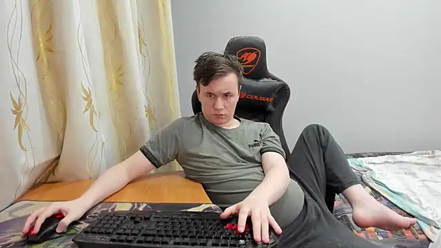 XXX chat uživo modela iliaskrislove