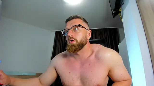 Findom_guy Adlı Modelin Canlı XXX Sohbeti