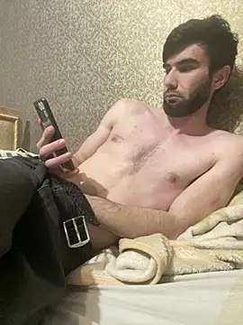 Zi6foy98's Live XXX Chat