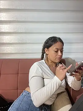 دردشة Diosa_Pinkk الجنسية المباشرة