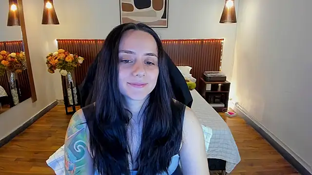 KatherineBond Live XXX-chat