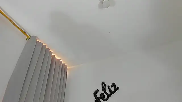 Austin_Bitch 即時 XXX 聊天