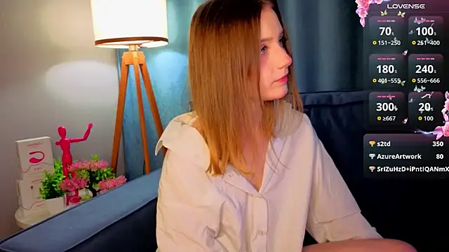 Lolisin Adlı Modelin Canlı XXX Sohbeti