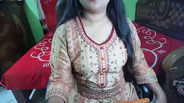 BengaliQueenStar's Live XXX Chat