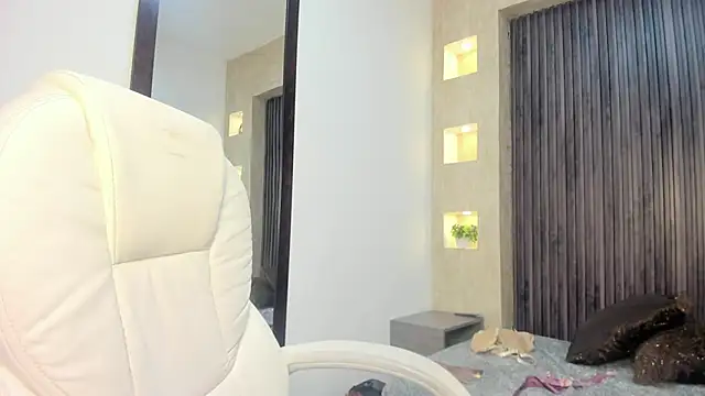MeganNightt's Live XXX Chat