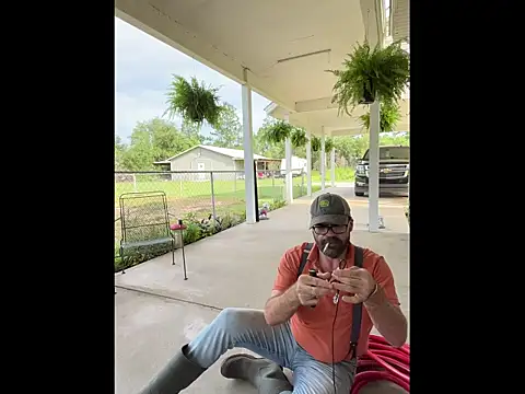 BootsAndCountry Live XXX-Chat