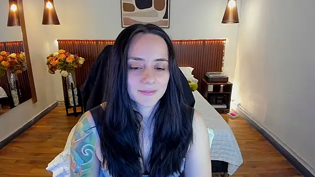 KatherineBondのライブXXXチャット