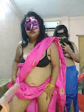 Chat XXX ao vivo de Naughty_Kayra