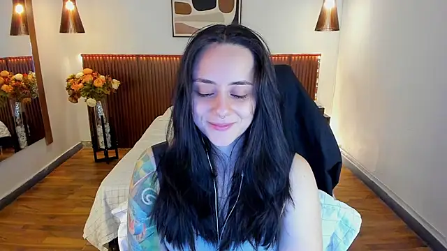 KatherineBond Live XXX Chat