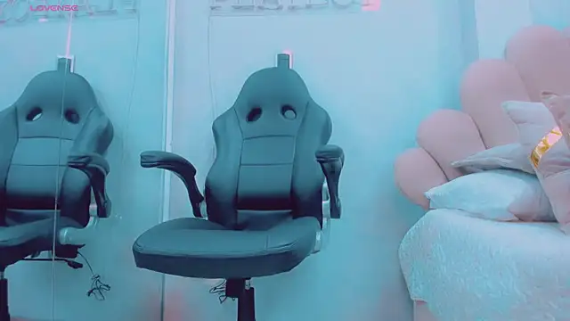 Živý XXX chat EmilyZaennz