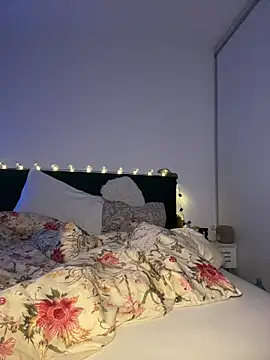 KimArts – Naživo XXX chat