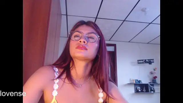 hanna_beili élő XXX-chatje