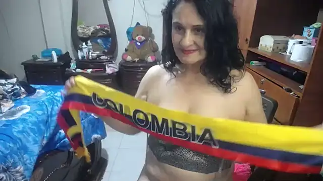jazmin_mature_'s Live XXX Chat