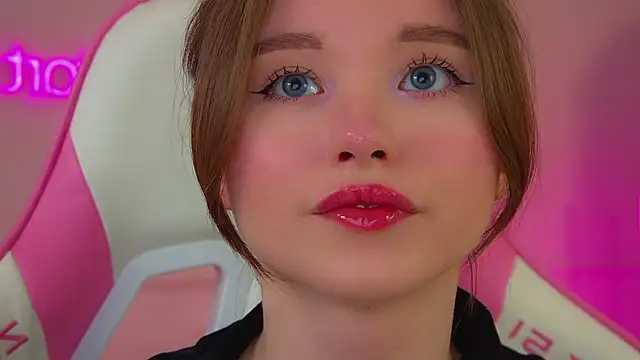 دردشة KeiraAsti الجنسية المباشرة