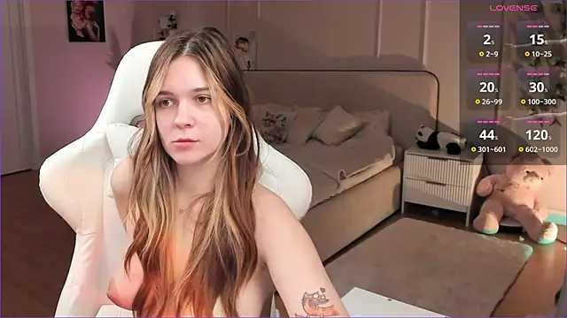 Frau_Lina élő XXX-chatje