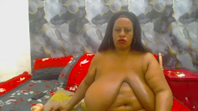 XXX chat uživo modela MatureTemptress