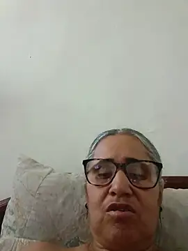 _candi's Live XXX Chat