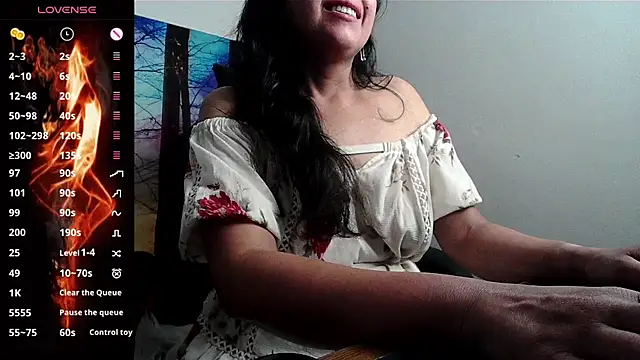Whisperingfire Live XXX-Chat