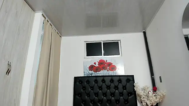 pinky_f00x Live XXX-Chat
