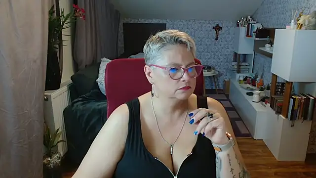 bigtits4you 라이브 XXX 채팅
