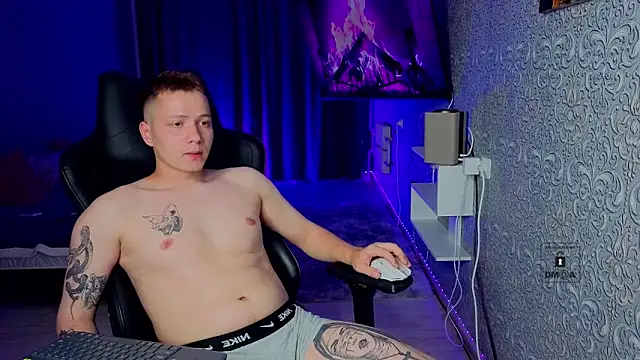 Živý XXX chat Karl_Night_