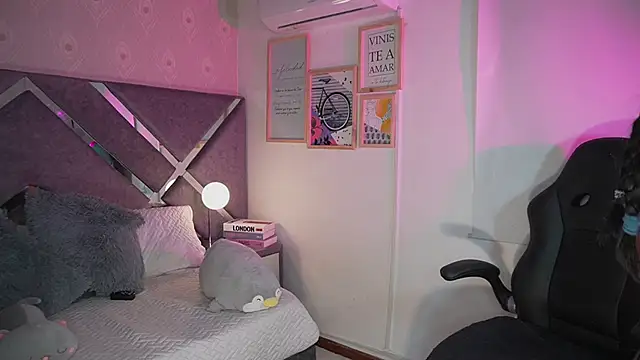 Chat XXX Live Naomi-Gray