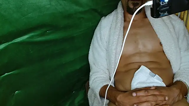 Онлайн чат XXX coacharabian