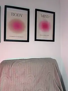 krisstenSantos – Naživo XXX chat