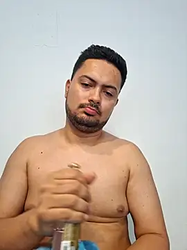 Chatroom XXX en direct de ORTIZ96hot