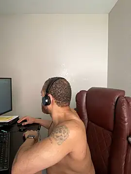 Czat XXX na żywo – Fathero1time