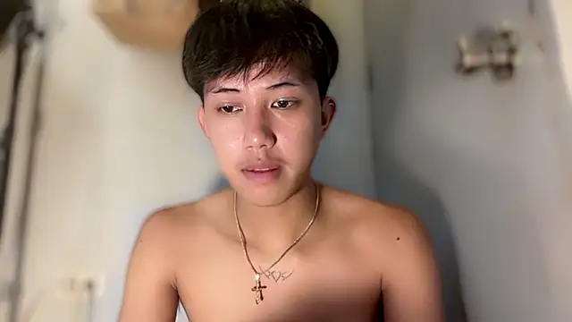 luxurioux_blake 即時 XXX 聊天