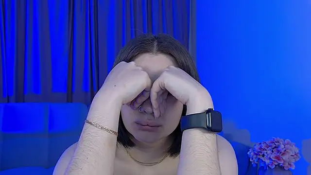 AdrianaToress Live XXX-Chat