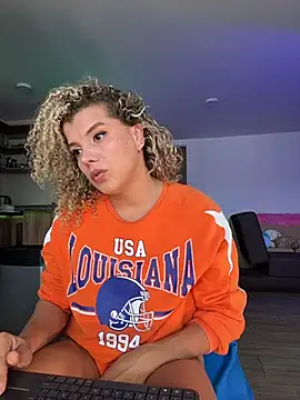 Georgiafox élő XXX-chatje